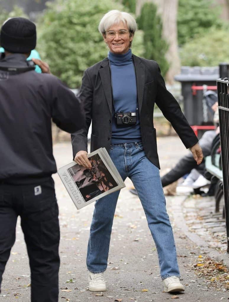 The Boys star Antony Starr transforms into Andy Warhol for the Jean-Michel Basquiat biopic Samo Lives. Filming alongside Kelvin Harrison Jr., the movie chronicles Basquiat’s rise in New York’s art scene and his journey as an iconic artist.