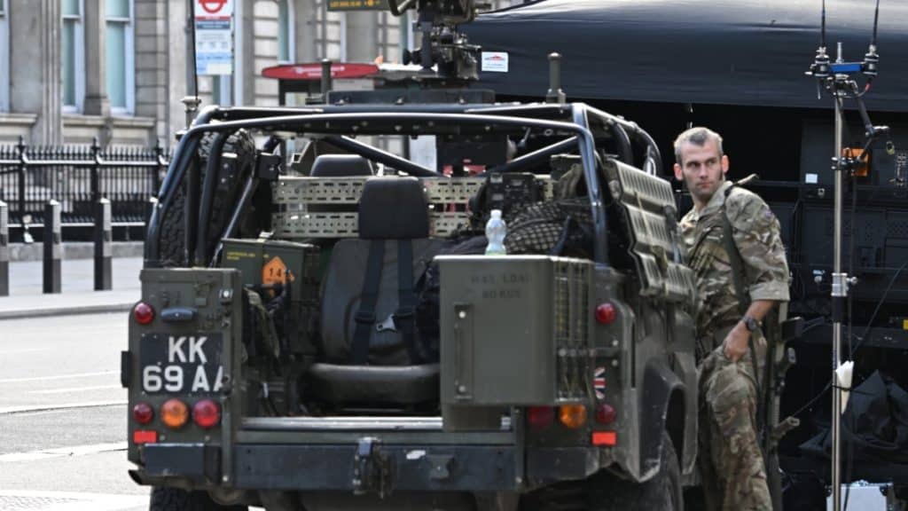 Godzilla x Kong: Supernova has begun filming in the United Kingdom, and the first set images from the production have been leaked online.