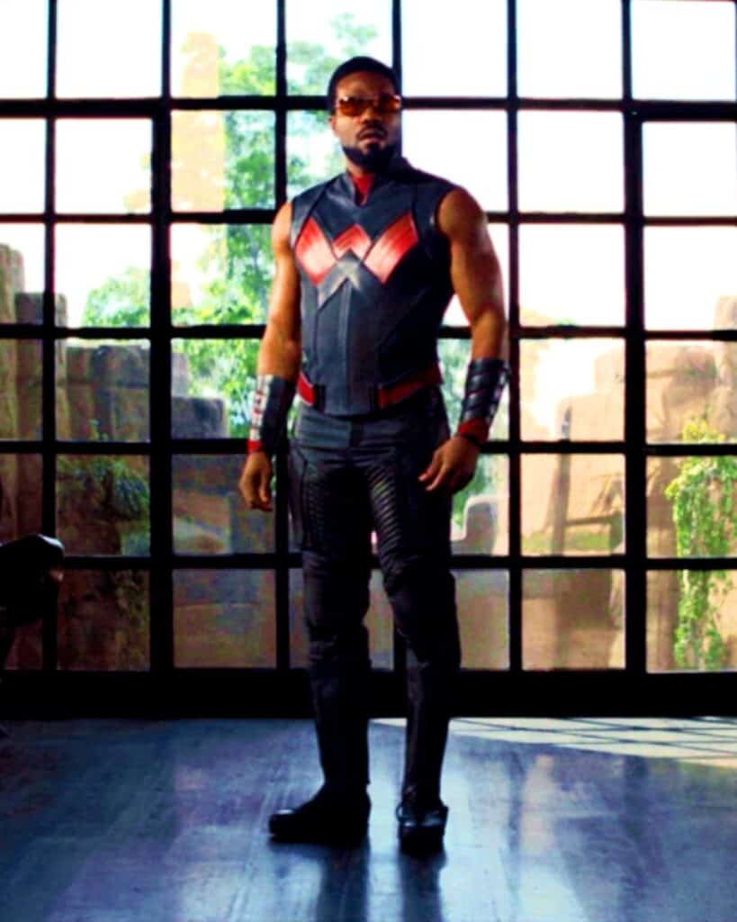 The first full look at Yahya Abdul-Mateen II in the comic-accurate Wonder Man suit has been revealed as Marvel Television’s Wonder Man now streams on Disney+.