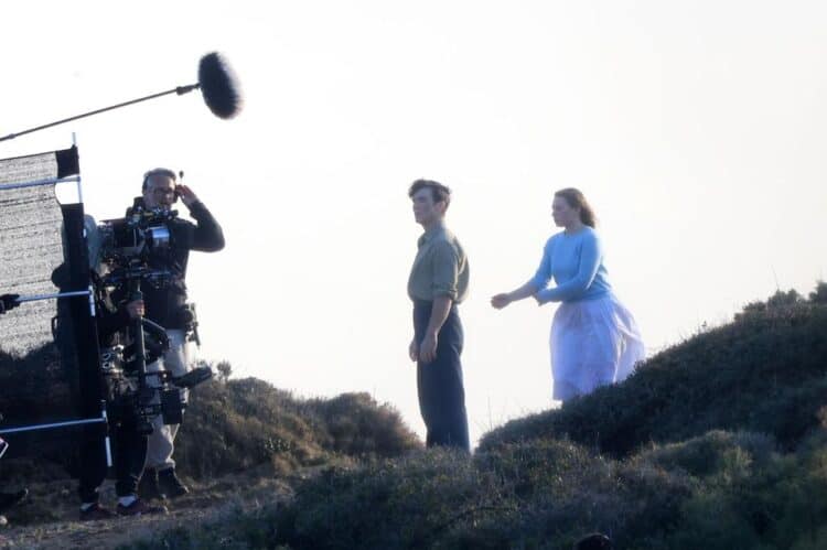 First look at Cillian Murphy and Mia Threapleton on the set of Damien Chazelle’s untitled film in Greece, featuring a prison-set story about a violent guard-inmate conflict.