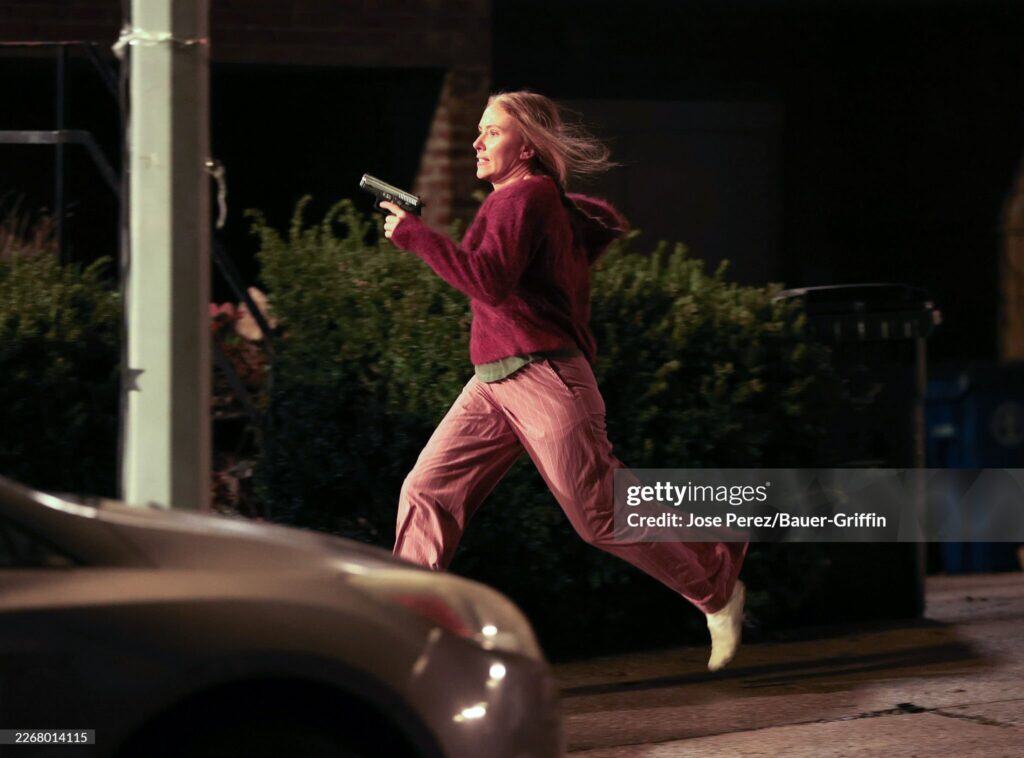 Scarlett Johansson spotted filming a late-night action scene for Mike Flanagan’s The Exorcist in Queens, New York.
