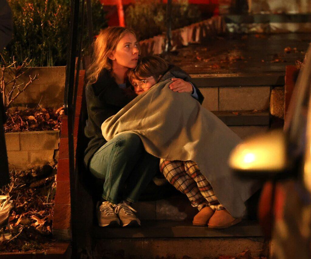 Scarlett Johansson spotted filming a late-night action scene for Mike Flanagan’s The Exorcist in Queens, New York.