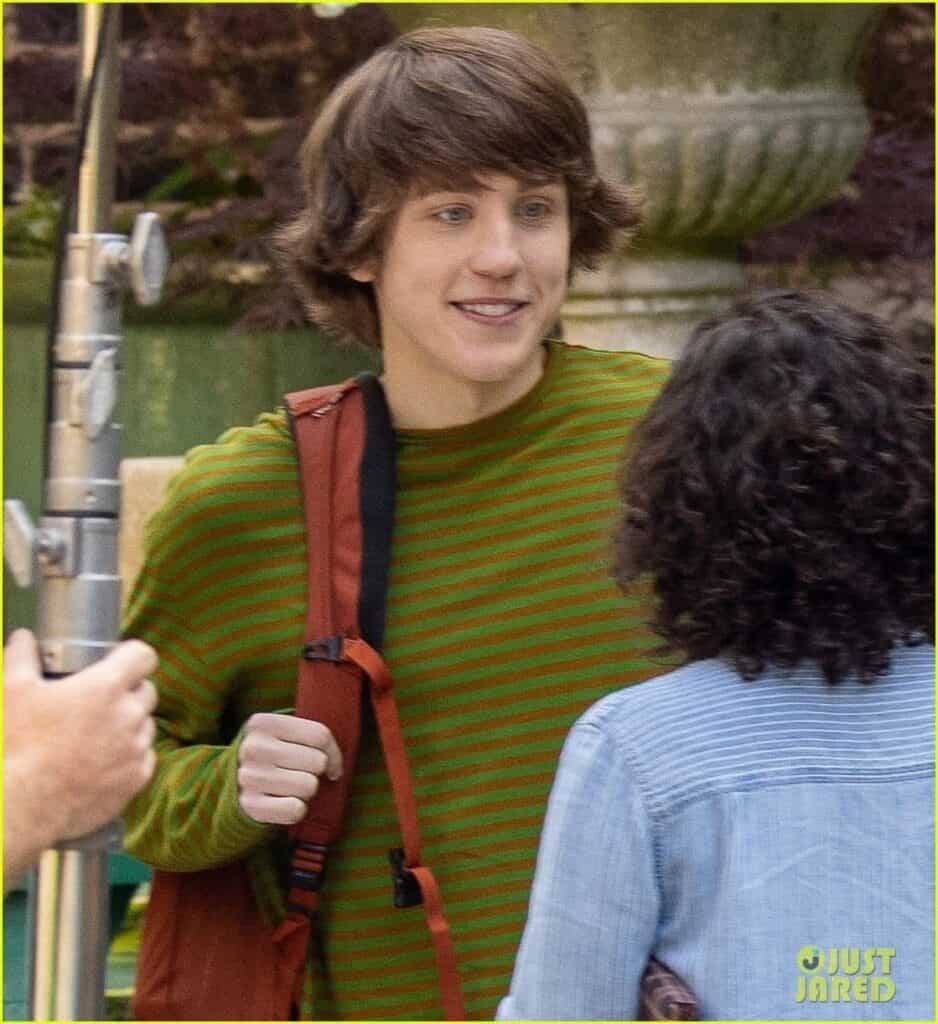 Filming for Netflix’s Scooby-Doo: Origins is underway in Atlanta, with Tanner Hagen spotted on set as Shaggy Rogers in his iconic green shirt.