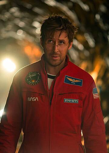 Project Hail Mary features a 70-foot practical tunnel set with pixel-mapped lighting to create a moving sun, reveals Greig Fraser.