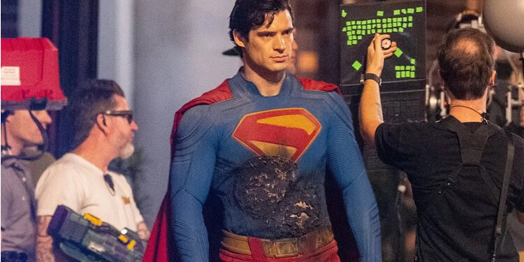 New Man of Tomorrow set photos reveal David Corenswet's battle-damaged Superman and Nicholas Hoult's armored Lex Luthor filming a major fight scene.