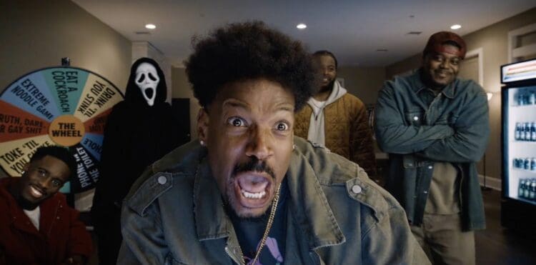 The Scary Movie VOD release date has been revealed. Find out when the film arrives on Amazon Prime Video, iTunes, Vudu, and Google Play Movies.