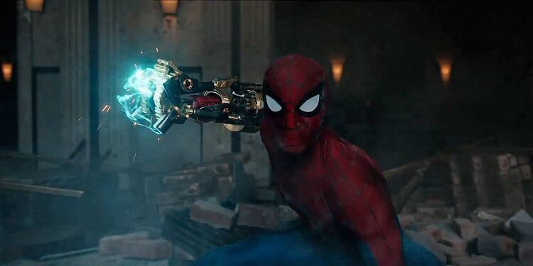 A new Spider-Man: Brand New Day teaser reveals Spider-Man and the Punisher battling the Savage Hulk, along with a first look at Spider-Man using Shocker's gauntlet.