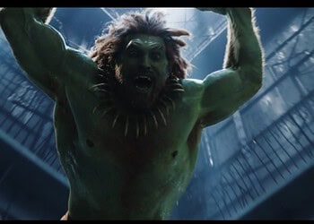 A new Street Fighter clip reveals Jason Momoa's Blanka using his electric powers as he prepares to battle Andrew Koji's Ryu inside a high-security prison.