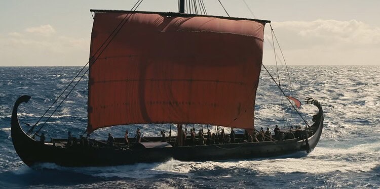 The Odyssey storm scene pushed actors to their limits as rough seas caused seasickness. Christopher Nolan even asked to film the real reactions.