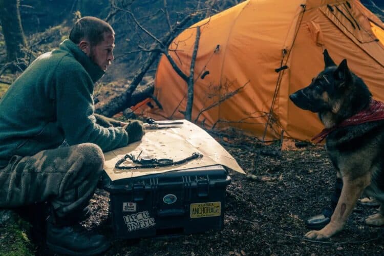 Heart of the Beast trailer stars Brad Pitt as a former soldier fighting to survive with his dog after a plane crash in the wilderness.