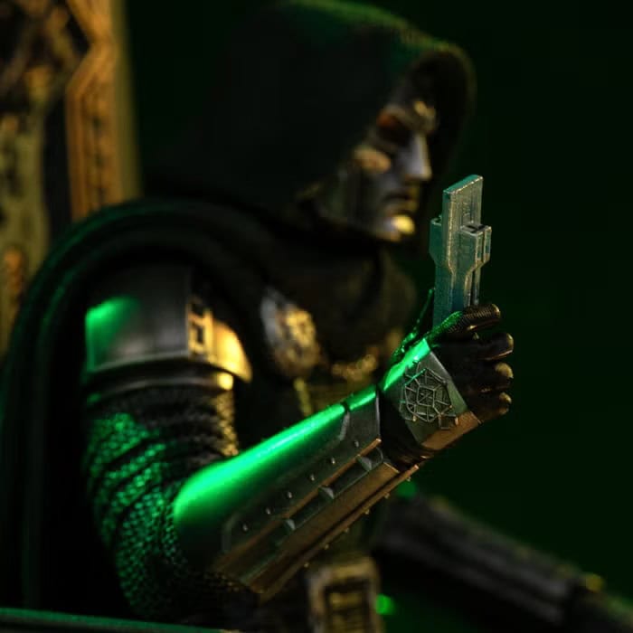 Iron Studios’ new Avengers: Doomsday Doctor Doom figure teases the Book of God and a possible Ultimate Nullifier, hinting at his powers and weapons.