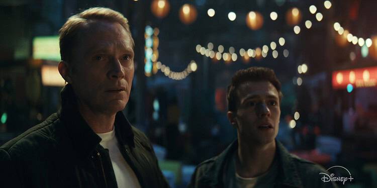Marvel’s VisionQuest plot follows Vision in hiding as he searches for a new purpose, faces Ultron, and meets Thomas Shepard, a mysterious boy.