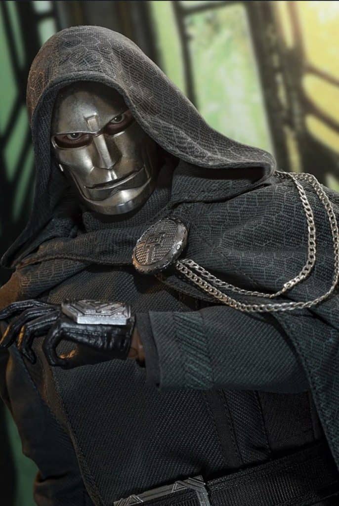 A new “Victor Von Doom” figure was just revealed by Hot Toys, complete with a new mask.
